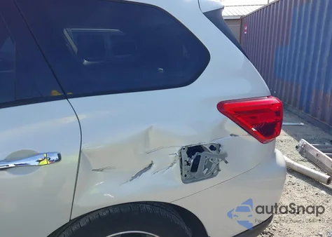 2017 Nissan Pathfinder Platinum from USA, damaged, VIN 5N1DR2MN2HC676755